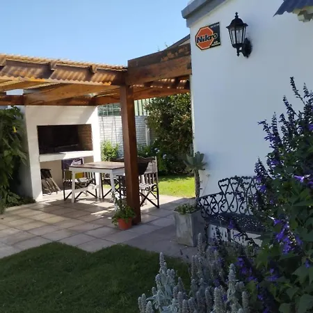 Cabaña a pasos del lago Tandil Exterior foto