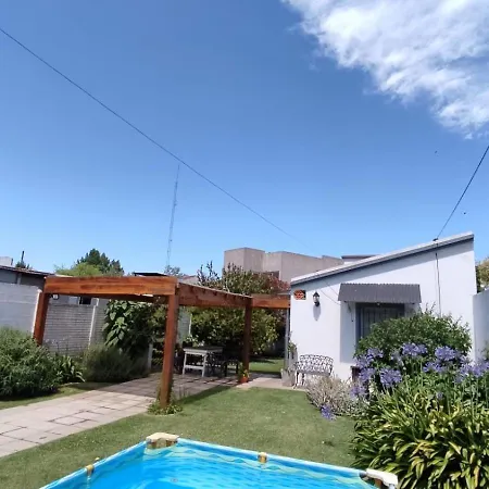 Cabaña a pasos del lago Tandil Exterior foto