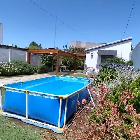 Cabaña a pasos del lago Tandil Exterior foto